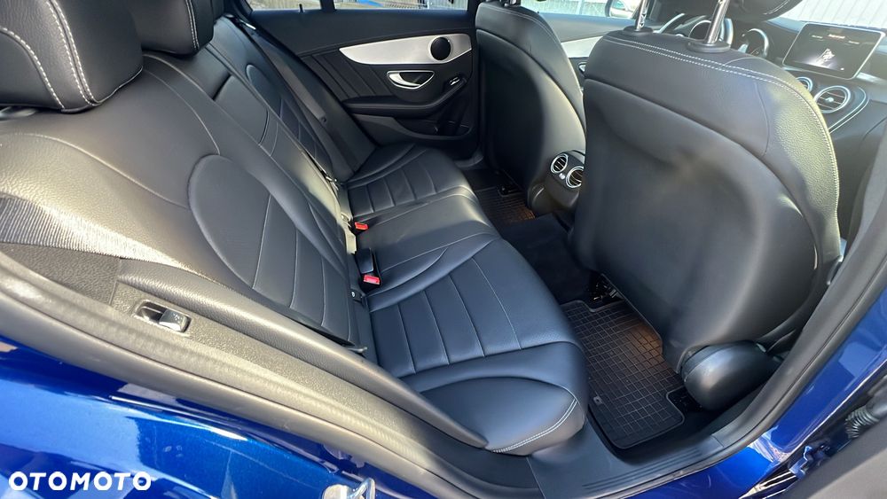 Mercedes-Benz Klasa C 200 9G-TRONIC - 25