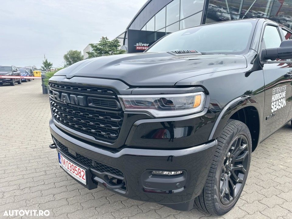 Dodge RAM - 1