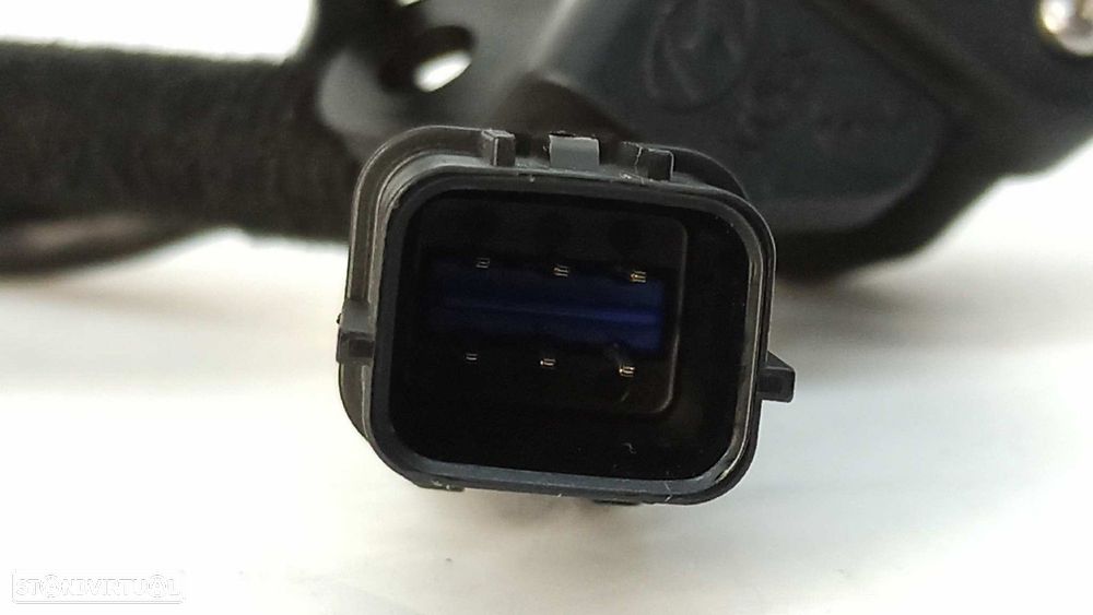 CÂMERA DE VISÃO TRASEIRA HYUNDAI KONA KLASS 2WD - 3