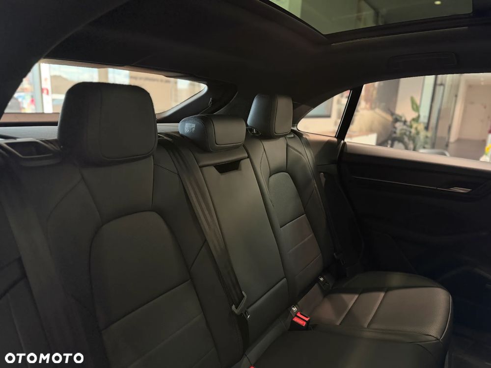 Porsche Macan 4 100kWh - 29