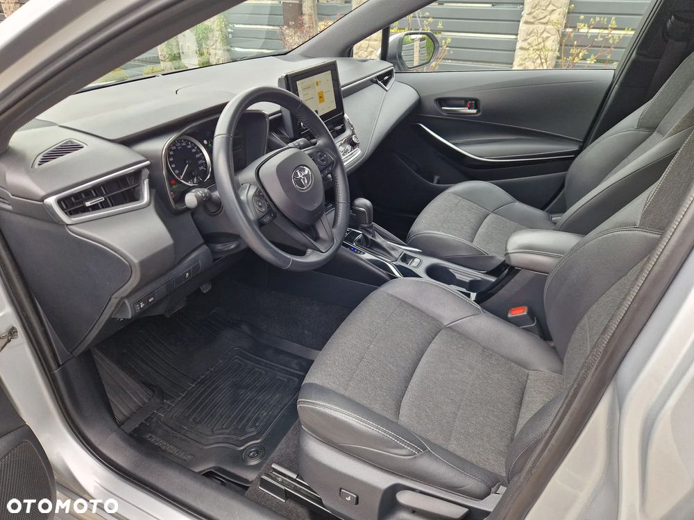 Toyota Corolla 1.8 Comfort - 19