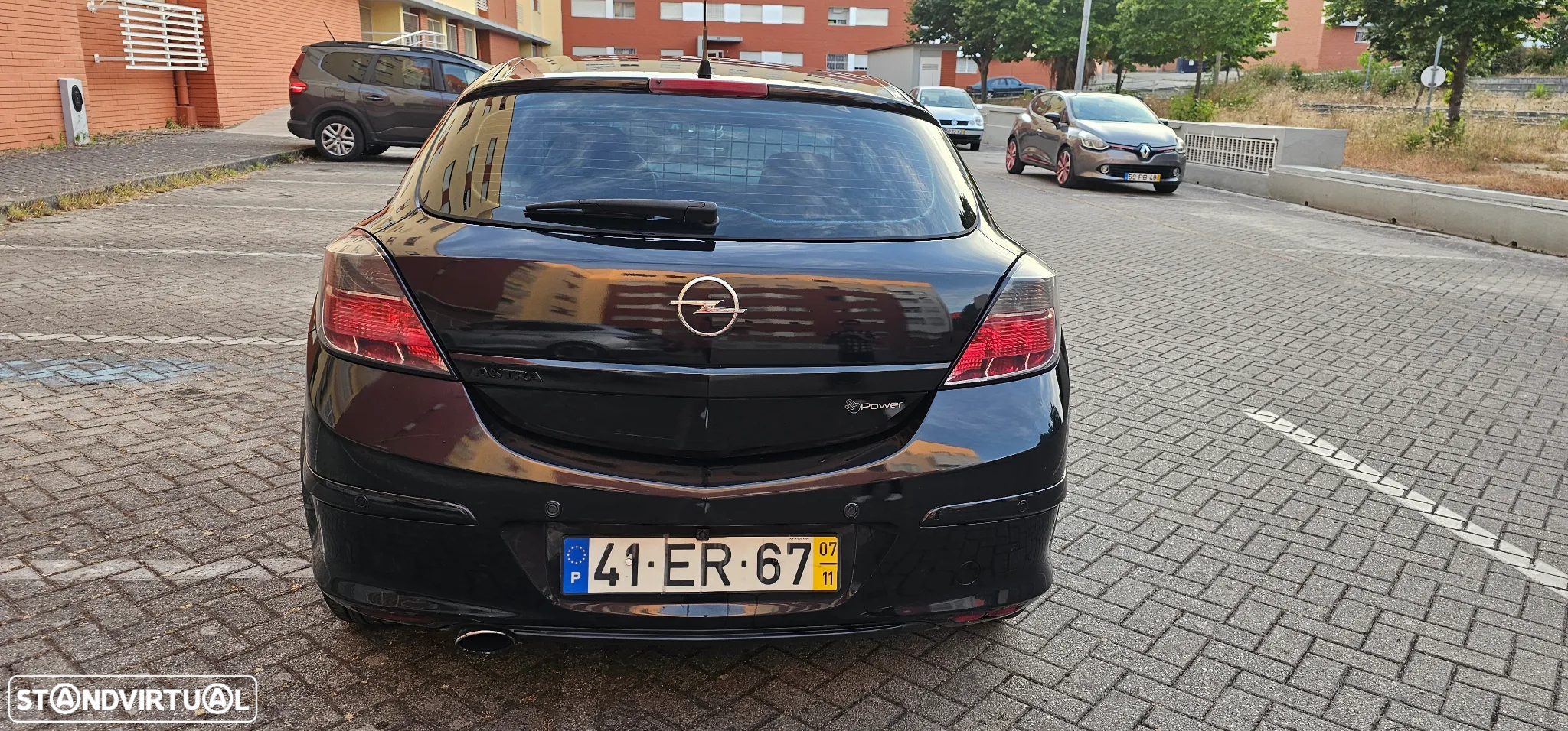 Opel Astra GTC 1.7 CDTi - 3
