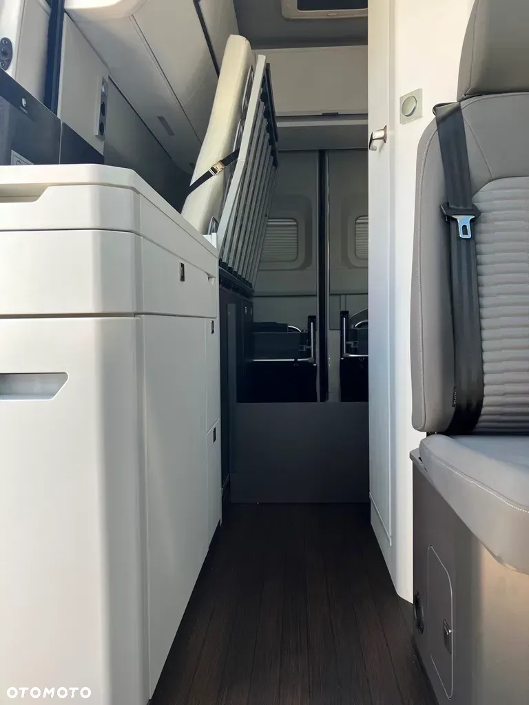 Volkswagen California - 18