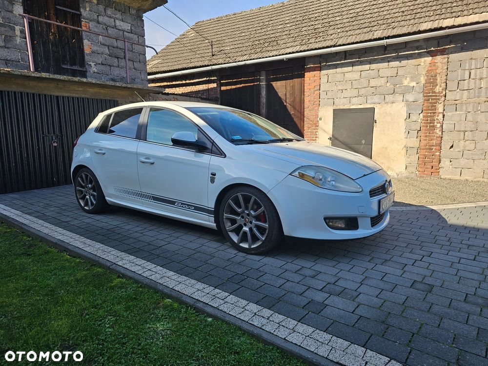 Fiat Bravo - 1