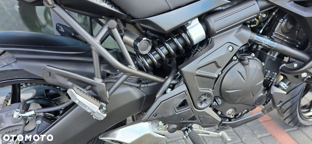Kawasaki Versys 650 - 16