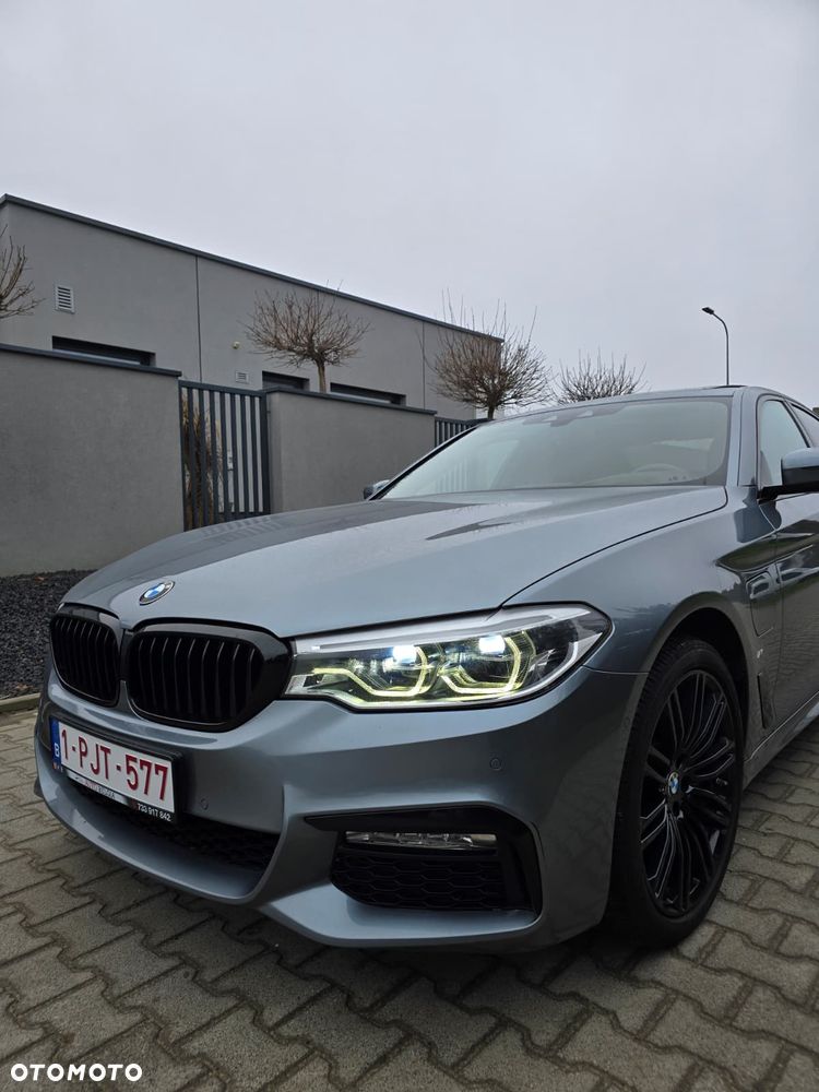 BMW Seria 5 530e iPerformance M Sport sport - 11