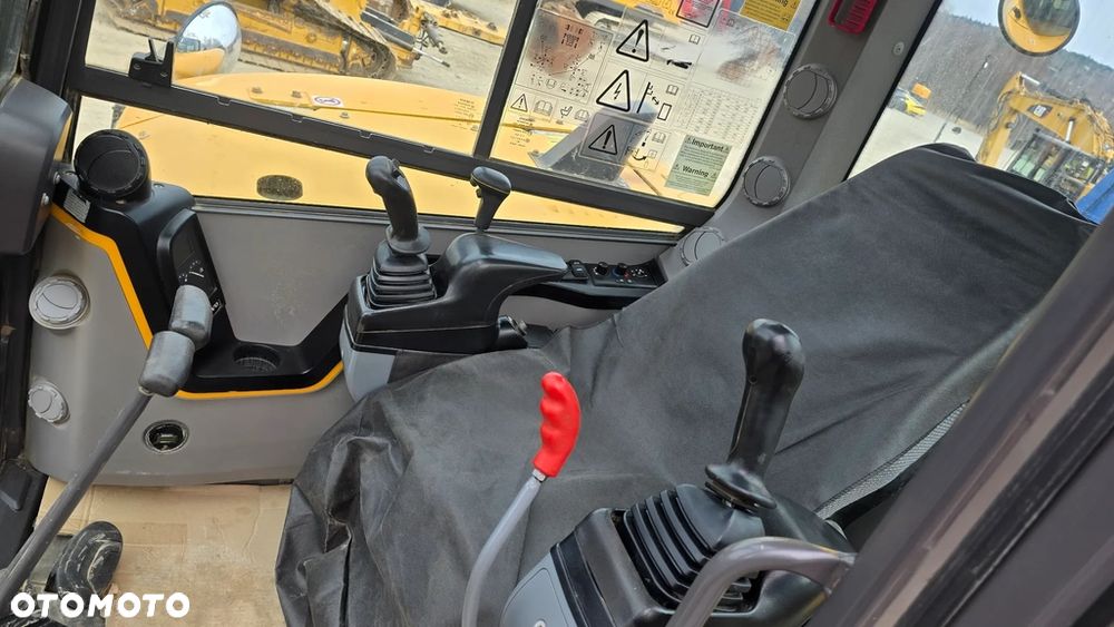 Volvo Ecr88 - 11