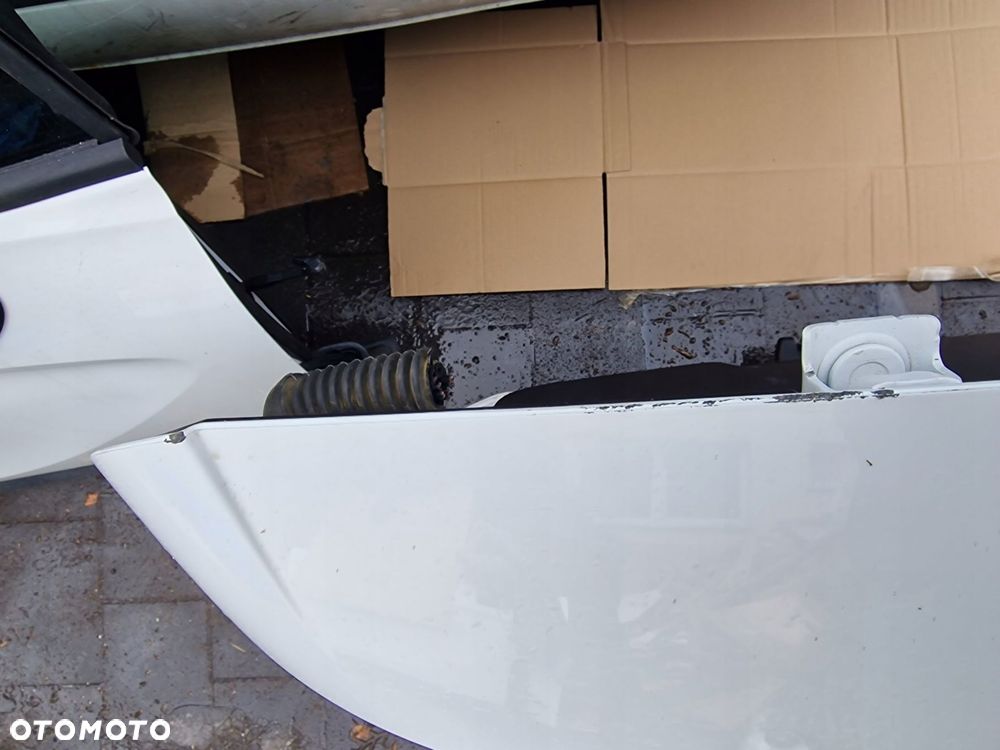 klapa bagażnika opel crossland 2023 lift - 9