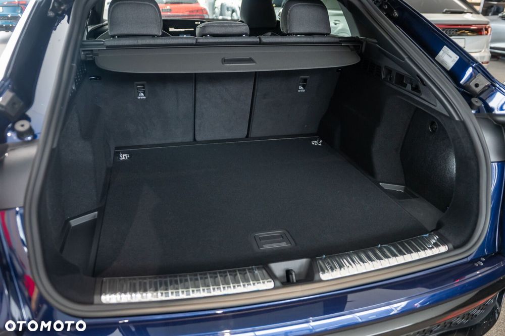 Audi Q5 Sportback - 10