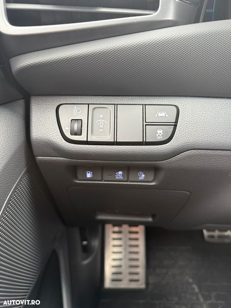 Hyundai IONIQ 1.6 141CP Exclusive - 18