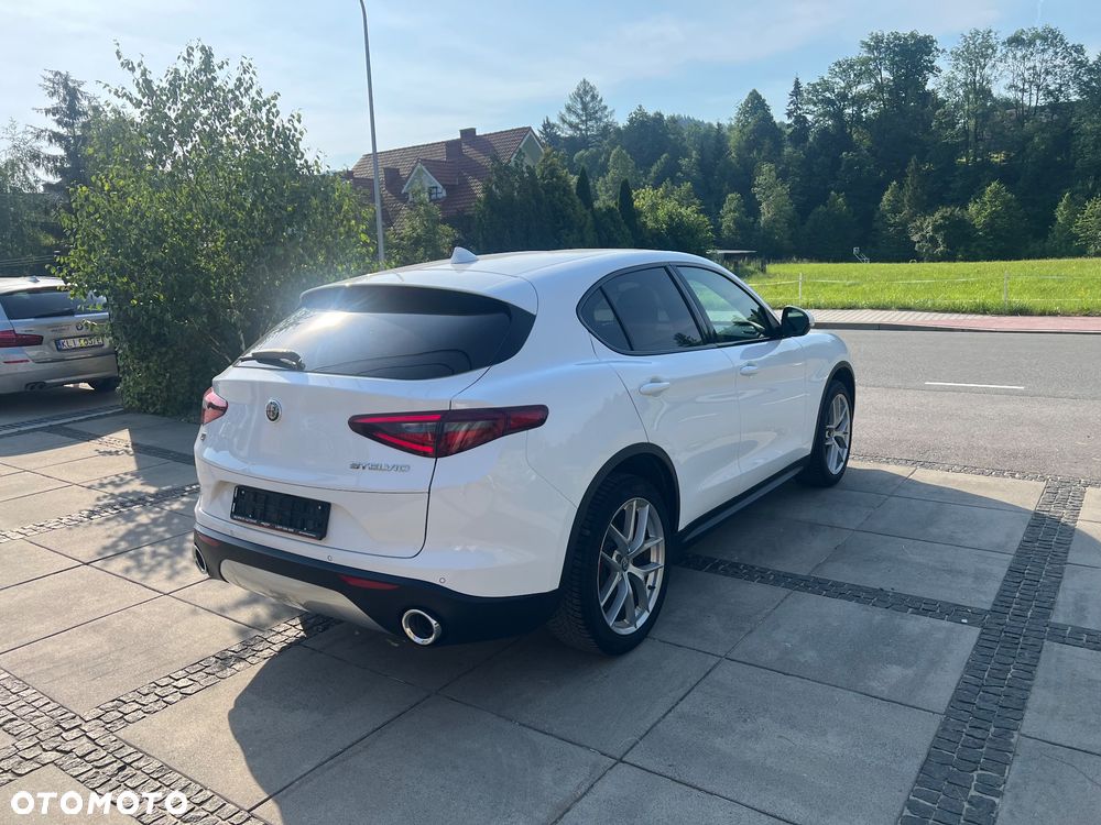 Alfa Romeo Stelvio 2.2 16V AT8 Q4 B-Tech - 6