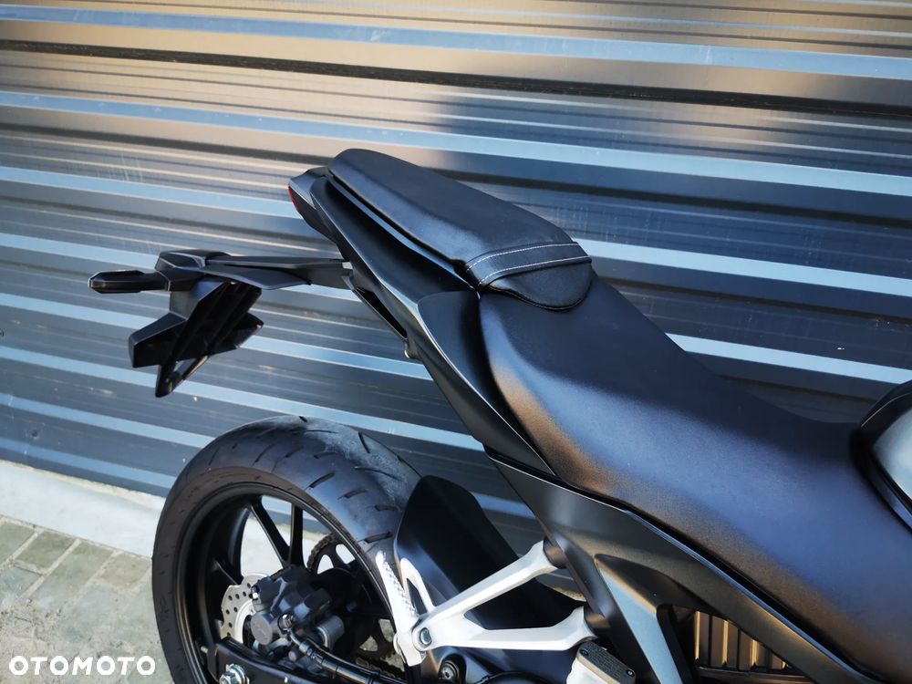 Honda CB - 18