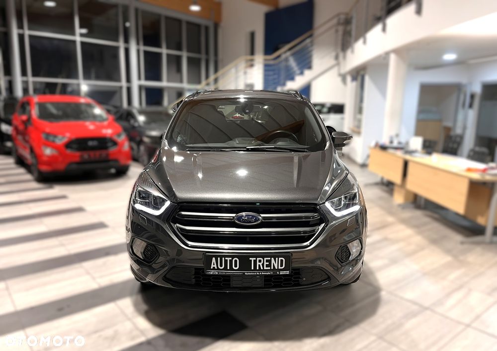 Ford Kuga 2.0 TDCi 4x4 ST-Line - 3