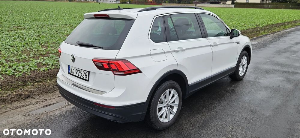 Volkswagen Tiguan 2.0 TDI SCR 4MOTION BlueMotion Technology Comfortline - 4