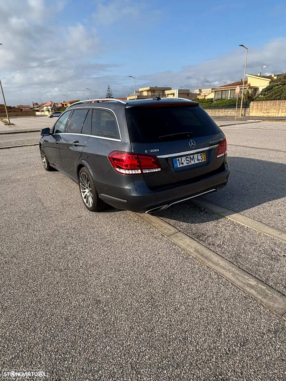 Mercedes-Benz E 300 Bluetec Hybrid Avantgarde - 2
