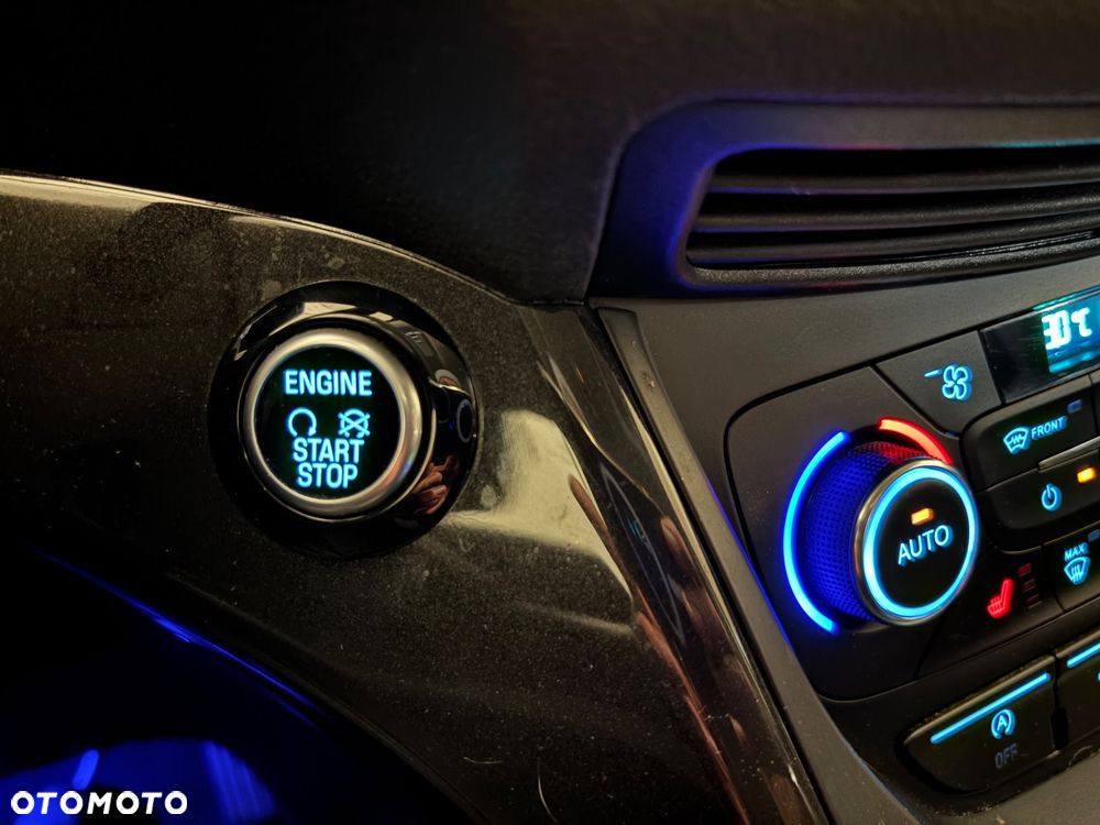 Ford Kuga 1.5 EcoBoost AWD Titanium ASS - 14