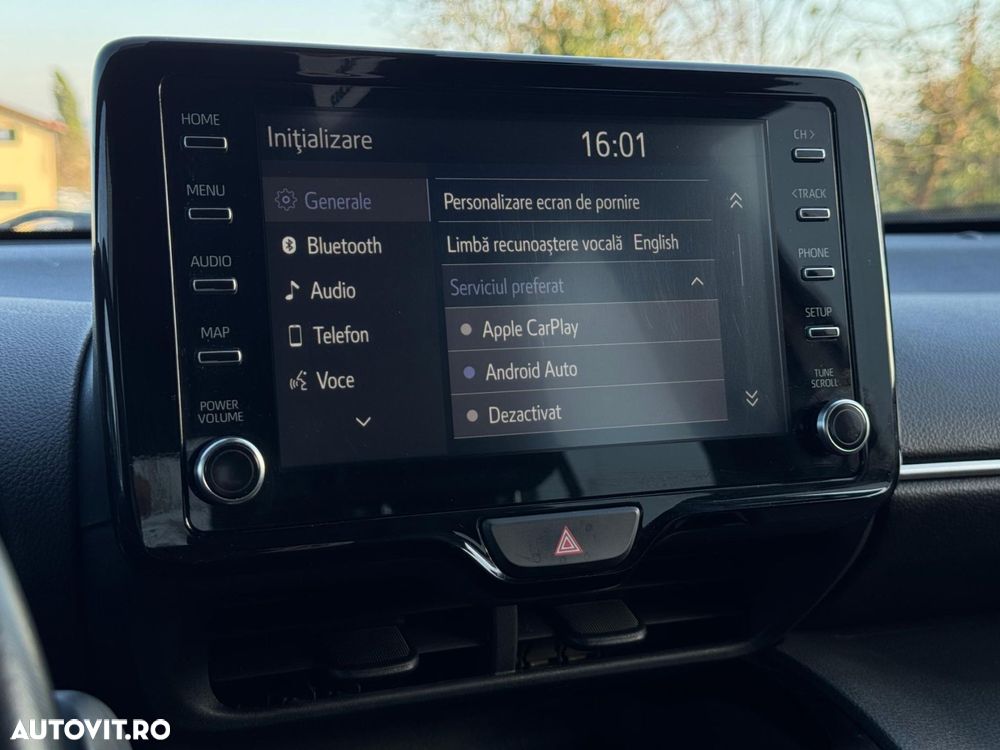 Toyota Yaris Cross - 16