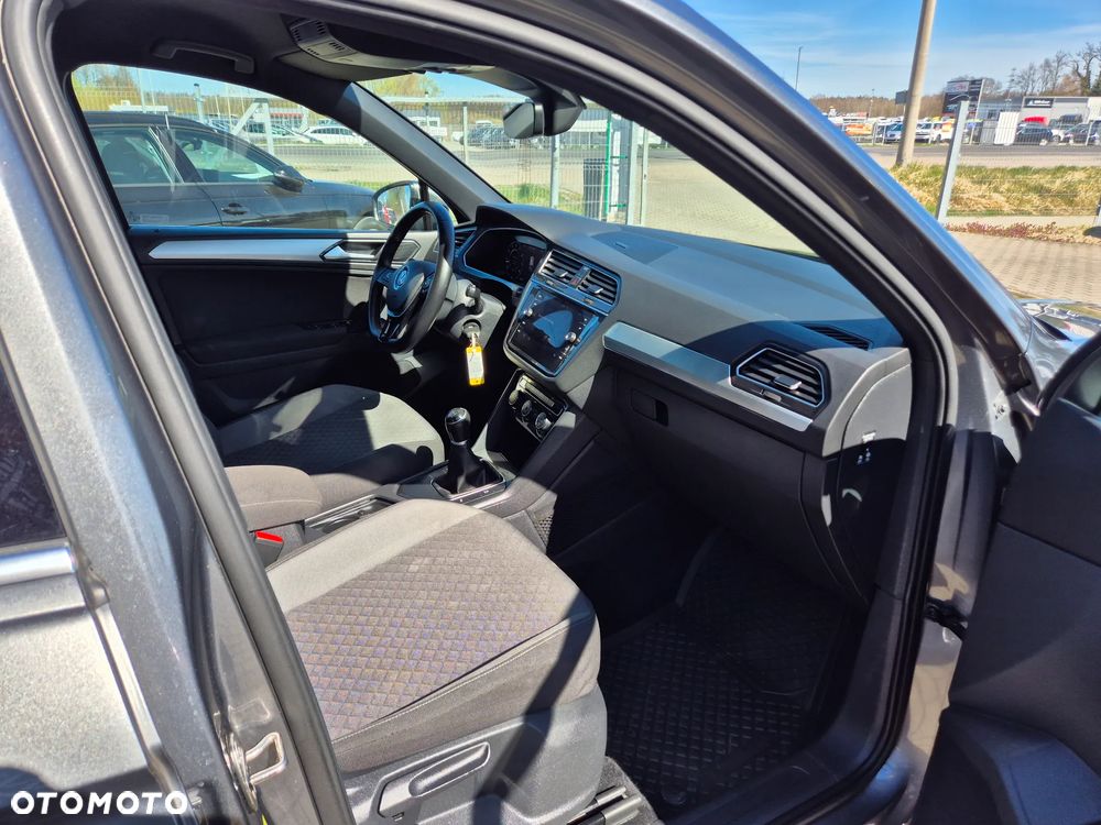 Volkswagen Tiguan 1.4 TSI BMT Trendline - 30