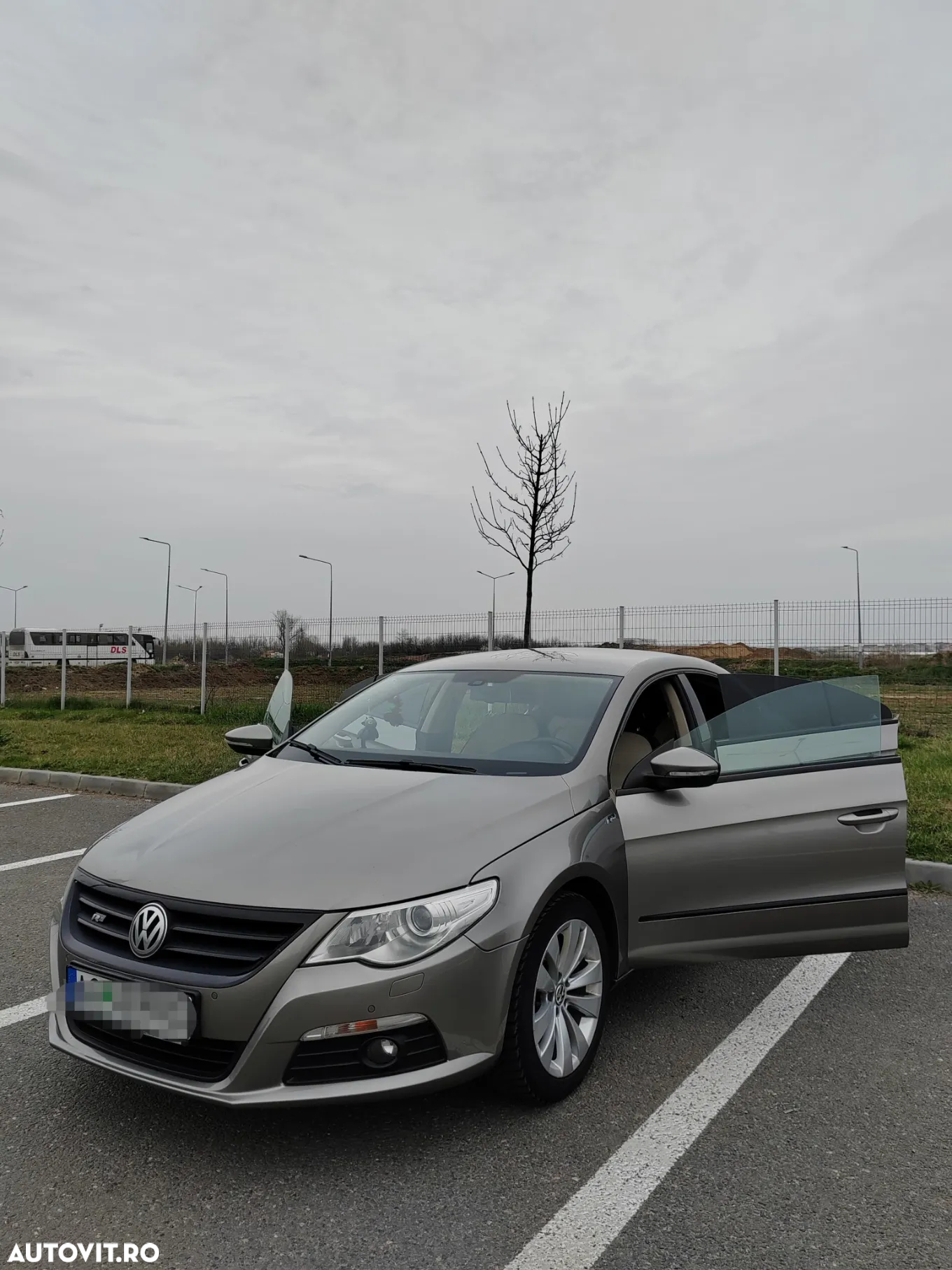 Volkswagen Passat CC 2.0 TDI DSG - 2