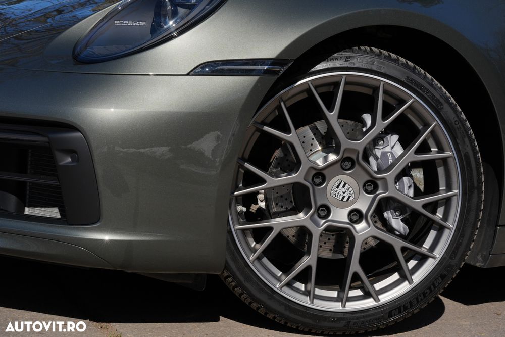 Porsche 911 Carrera PDK - 10