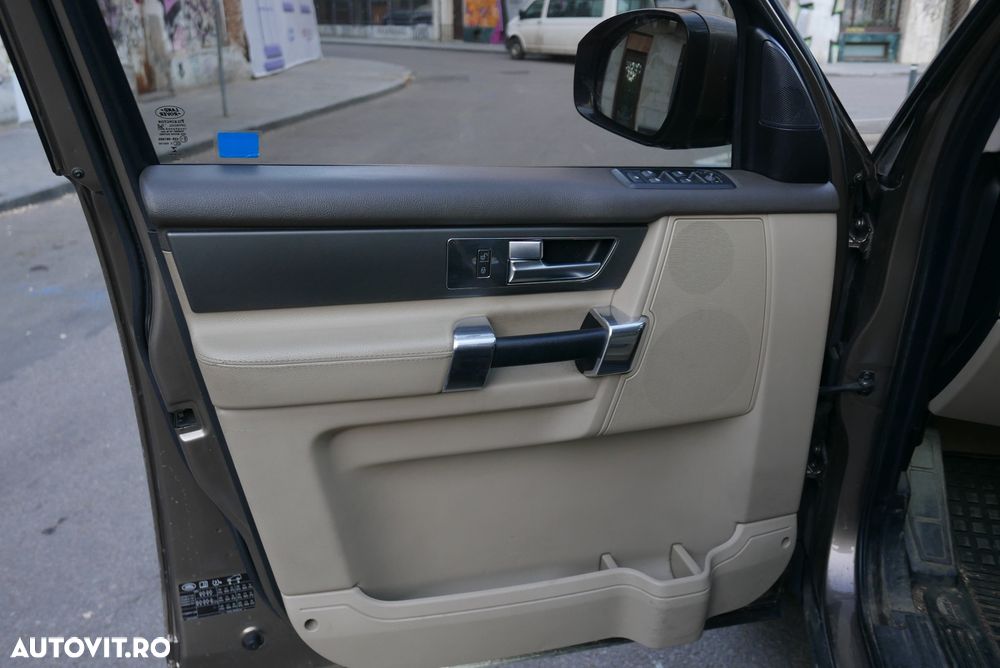 Land Rover Discovery 3.0 TDV6 S Aut - 20