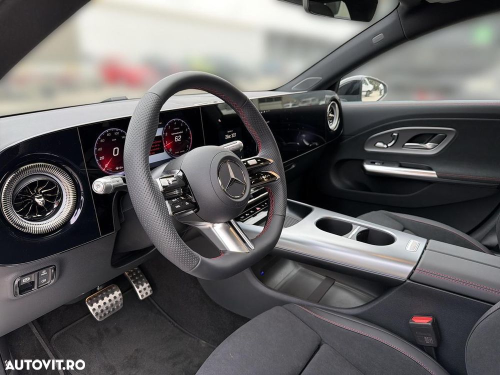 Mercedes-Benz CLA 200 MHEV Coupe - 9