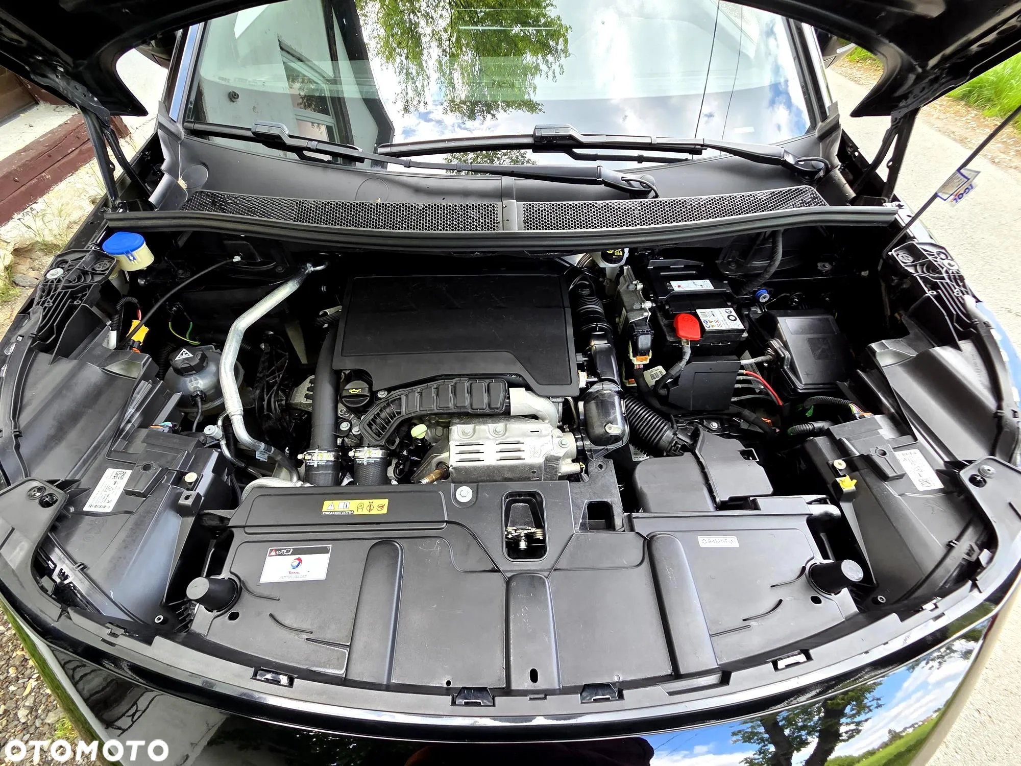 Peugeot 5008 1.2 PureTech Road Trip S&S EAT8 - 33