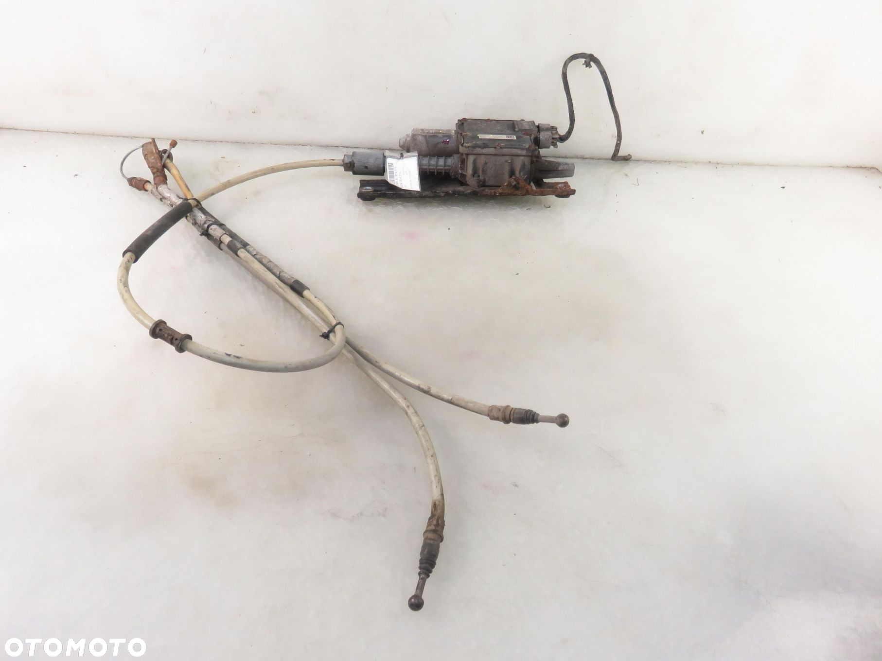 HAMULEC ELEKTRYCZNY OPEL INSIGNIA A A2C53298178 A2C53311601 13310023 - 6