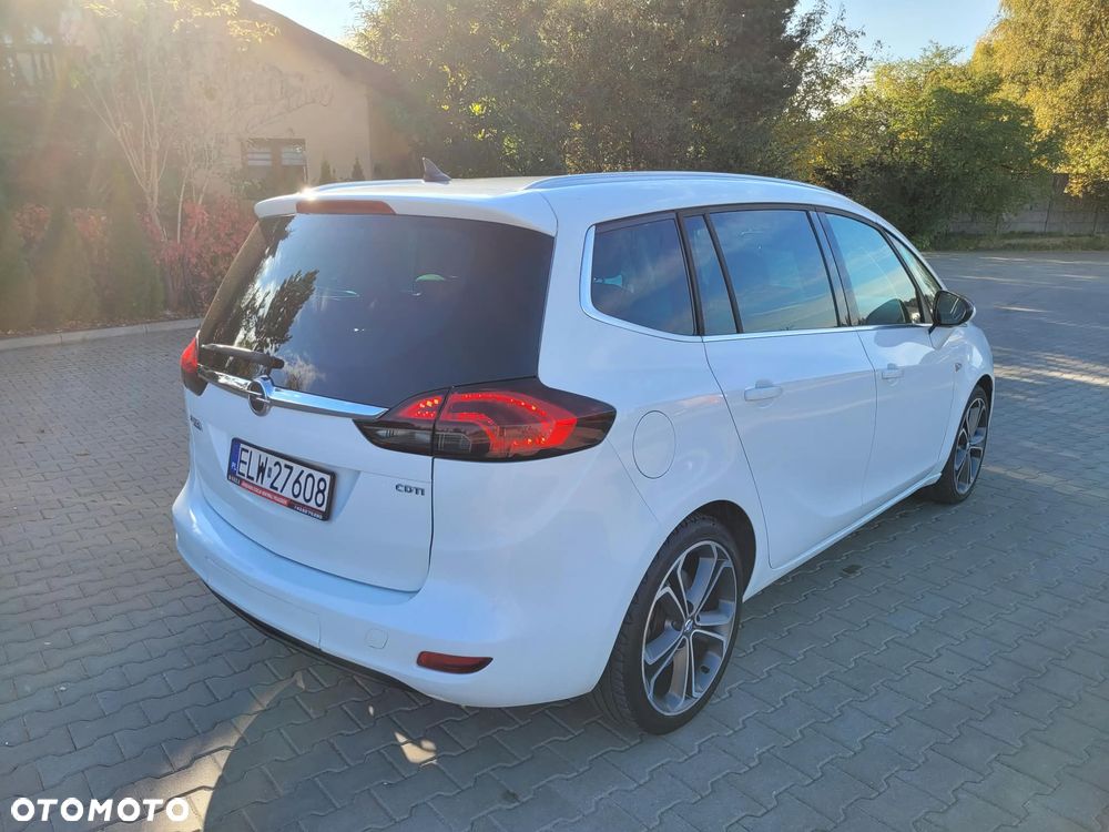 Opel Zafira - 4