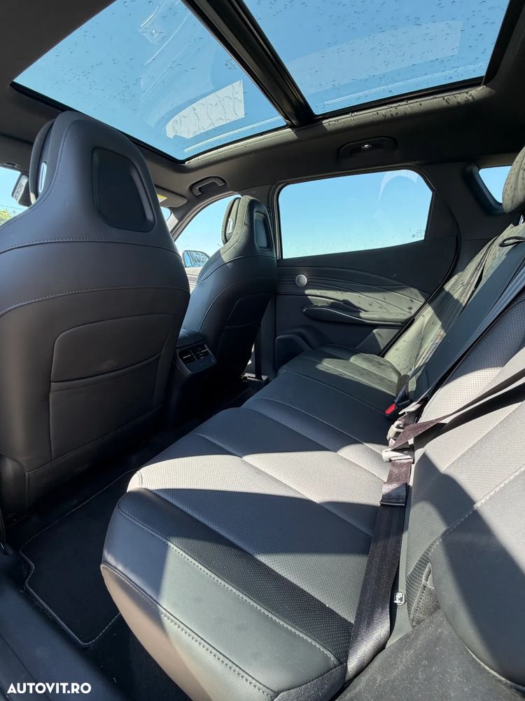 Omoda 7 1.5 TGDI 1DHT PHEV Exclusive - 16