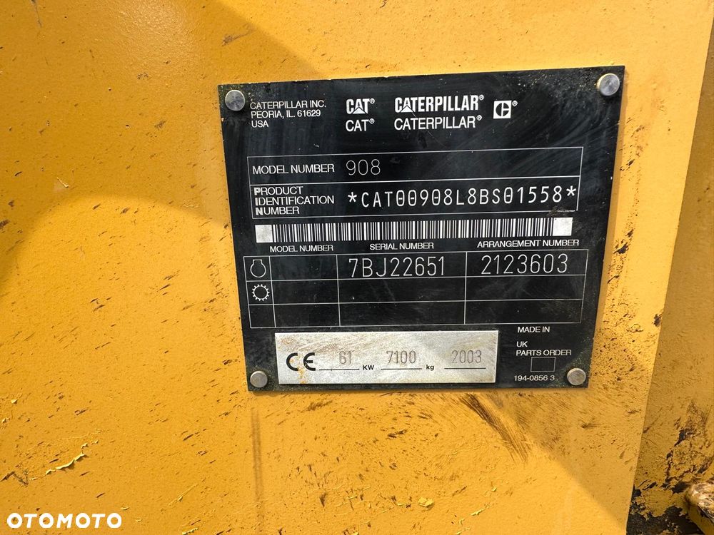 Caterpillar CAT 908 - 21