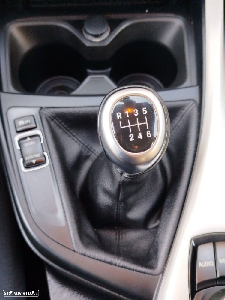 BMW 116 d EfficientDynamics - 6