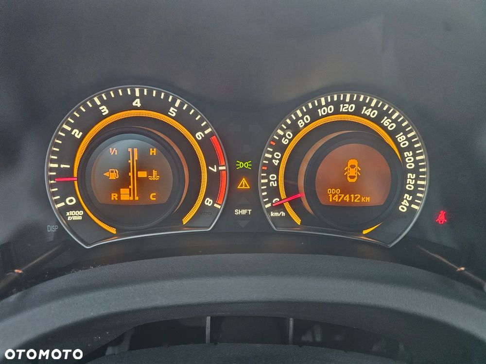 Toyota Auris 1.33 VVT-i Terra - 19