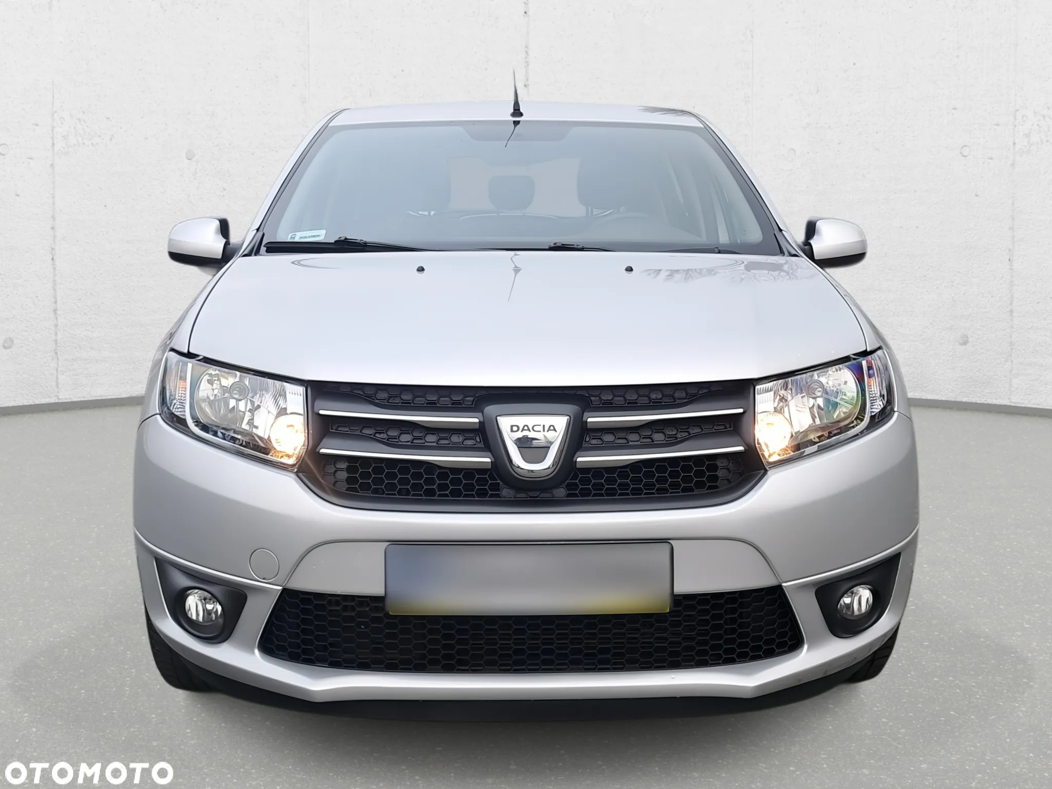 Dacia Sandero 0.9 TCe Laureate - 2