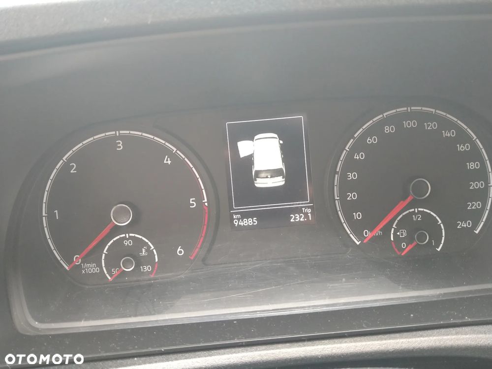 Volkswagen Caddy - 10