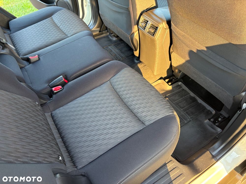 Nissan X-Trail 2.0 dCi Acenta 2WD Xtronic - 24