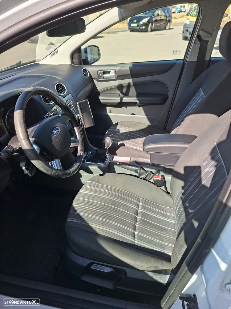 Ford Focus 1.6 TDCi Style - 10
