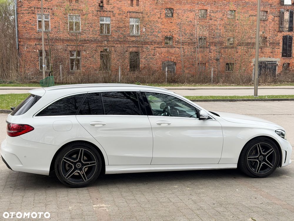 Mercedes-Benz Klasa C 220 d 9G-TRONIC - 11