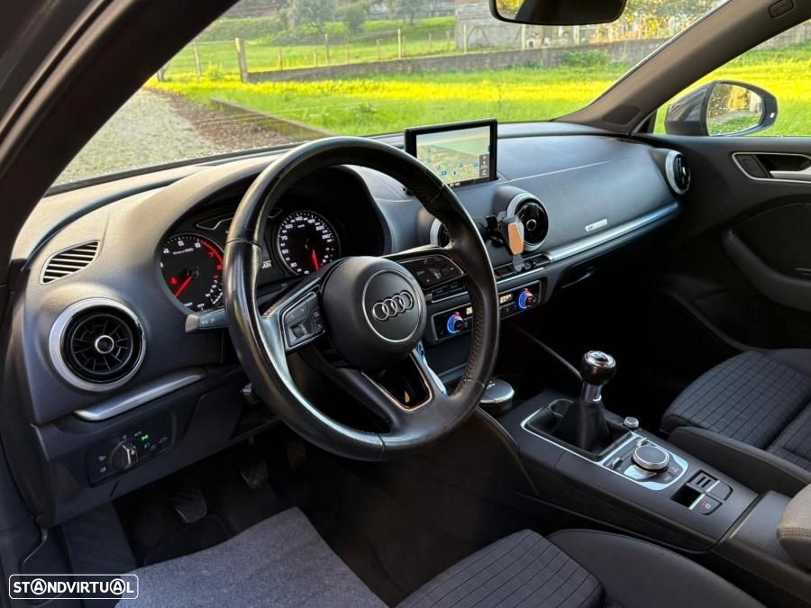 Audi A3 Limousine 1.0 TFSI sport - 19