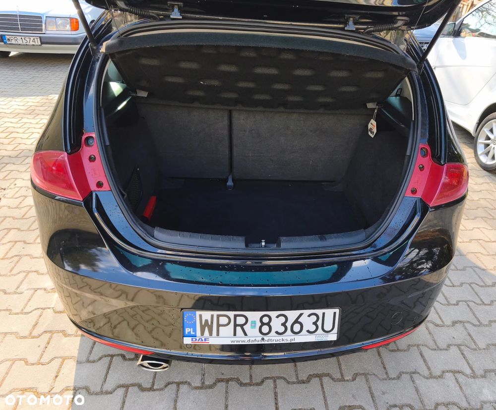 Seat Leon 1.6 TDI DPF Ecomotive Reference Copa - 9