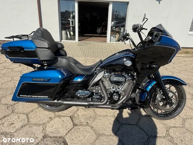 Harley-Davidson Touring Road Glide - 2