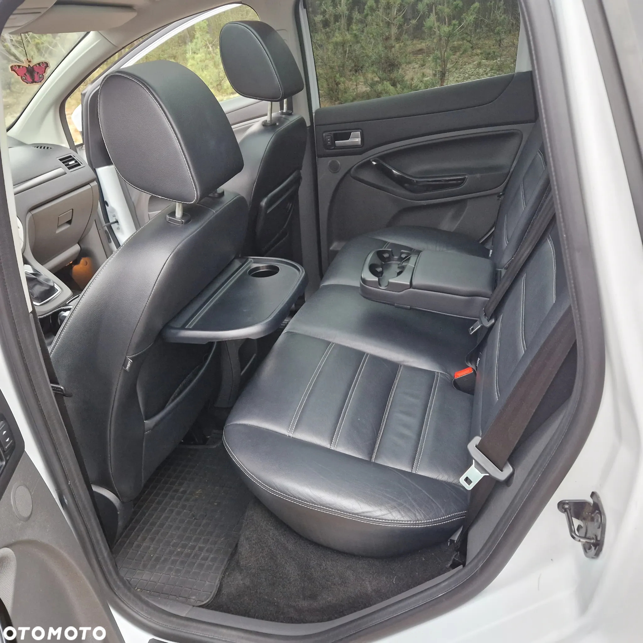 Ford Kuga - 6