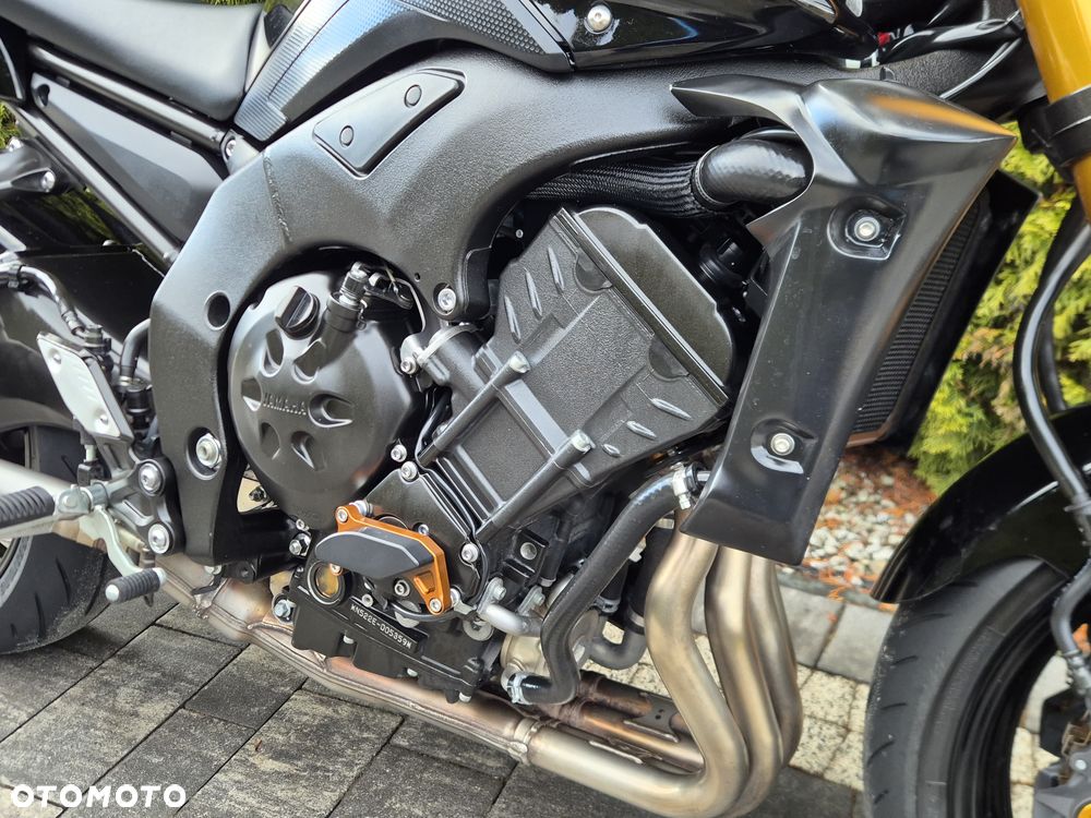 Yamaha FZ8 - 9