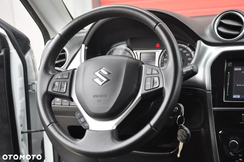 Suzuki Vitara - 27