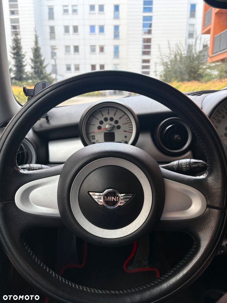MINI ONE - 9