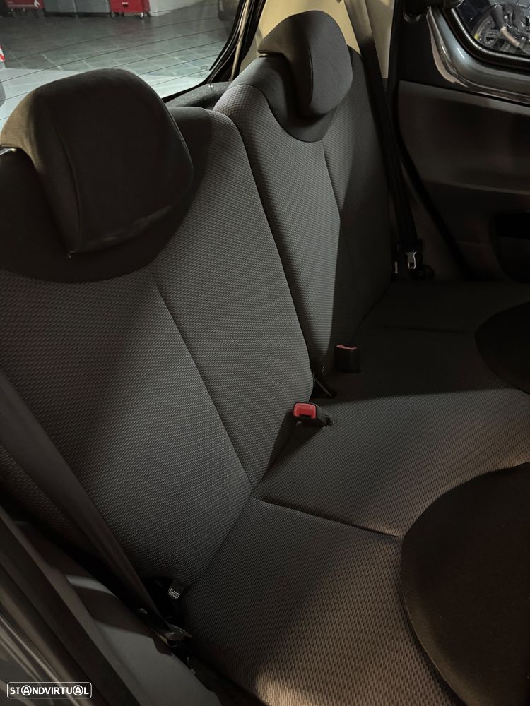 Toyota Aygo 1.0 + AC+VSC - 19