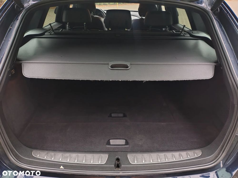 BMW Seria 3 - 24