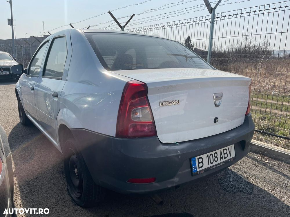 Dacia Logan 1.2 - 4