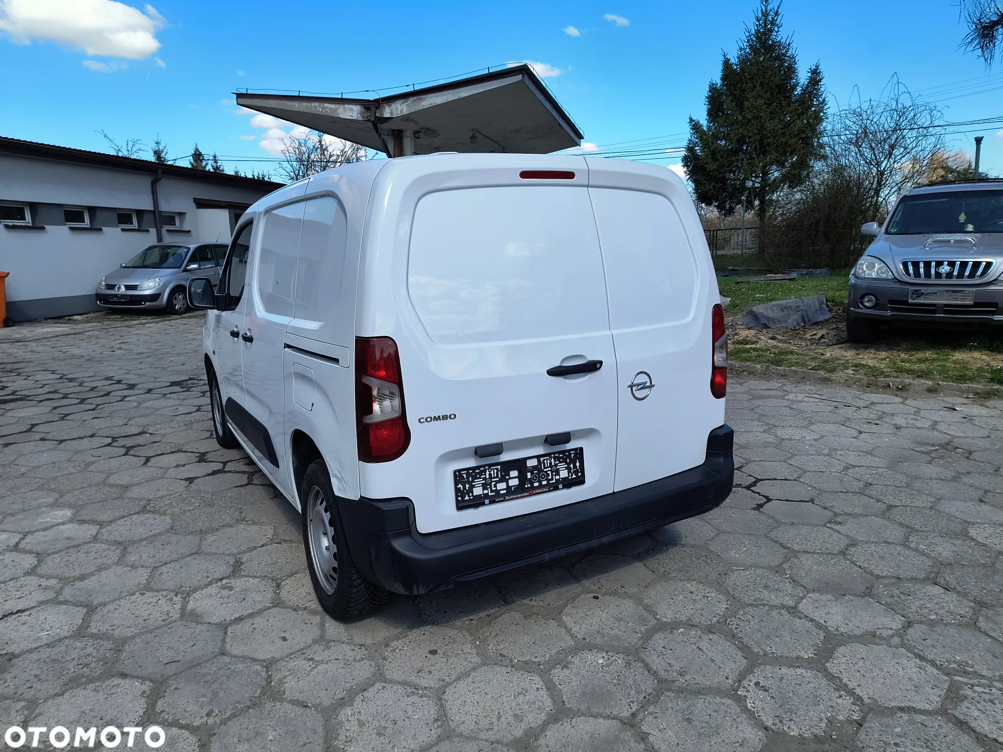 Opel Combo - 12