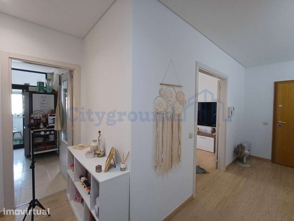 T2 Remodelado com Garagem, Centro da Marinha Grande - Grande imagem: 5/18